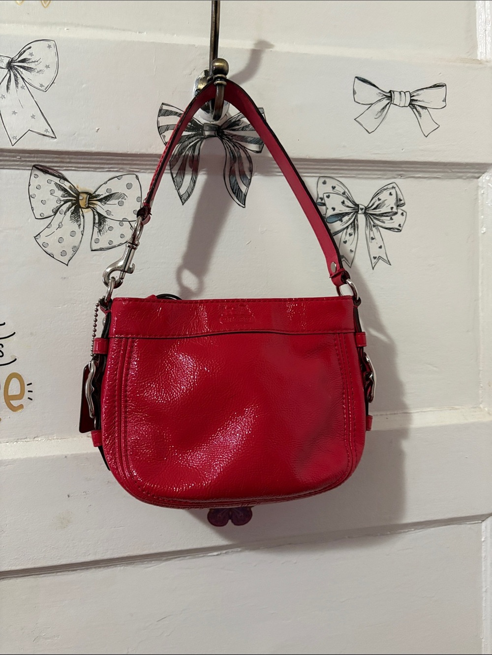 Coach patent Leather red Shoulder Bag Zoe EUC mini